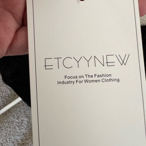 NEW WITH TAGS Black dressy tank with silver accents. Bought 4 a concert SIZE XL - Picture 7 of 7